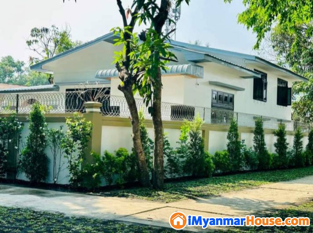 ရွှေပြည်သာမြို့ရှိ ထောင့်ကွက် တစ်ထပ်ခွဲတိုက် ရှယ်အသန့်လေး ရောင်းမည်။ - ရောင်းရန် - ရွှေပြည်သာ (Shwepyithar) - ရန်ကုန်တိုင်းဒေသကြီး (Yangon Region) - 2,410 သိန်း (ကျပ်) - S-11392028 | iMyanmarHouse.com