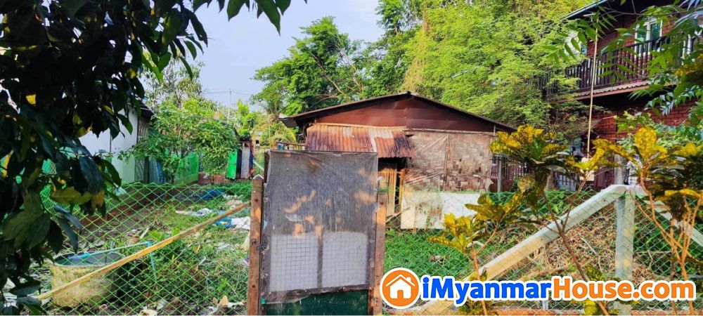 ရွှေပြည်သာမြို့နယ် သံဒင်း 20 ရပ်ကွက်မှာရှိတဲ့ အမည်ပေါက် နှစ်(၆)ဂရန်မြေကွ့်လေး ပိုင်ရှင်တိုက်ရိုက်အမြန်ရောင်းမည် - For Sale - ရွှေပြည်သာ (Shwepyithar) - ရန်ကုန်တိုင်းဒေသကြီး (Yangon Region) - 650 Lakh (Kyats) - S-11365659 | iMyanmarHouse.com