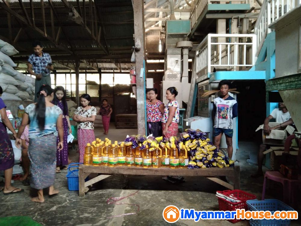 ကွမ်းခြံကုန်းမြို့ပေါ်မှာမှ စီးပွားရေးလုပ်ချင်ပါတယ်ဆိုတဲ့သူတွေအတွက် ဆန်စက်နှင့် ၂ထပ်တိုက်အိမ်အပါ မြေကွက်ကျယ်ရောင်းရန်ရှိသည်။ - ရောင်းရန် - ကွမ်းခြံကုန်း (Kungyangon) - ရန်ကုန်တိုင်းဒေသကြီး (Yangon Region) - 25,000 သိန်း (ကျပ်) - S-11391967 | iMyanmarHouse.com