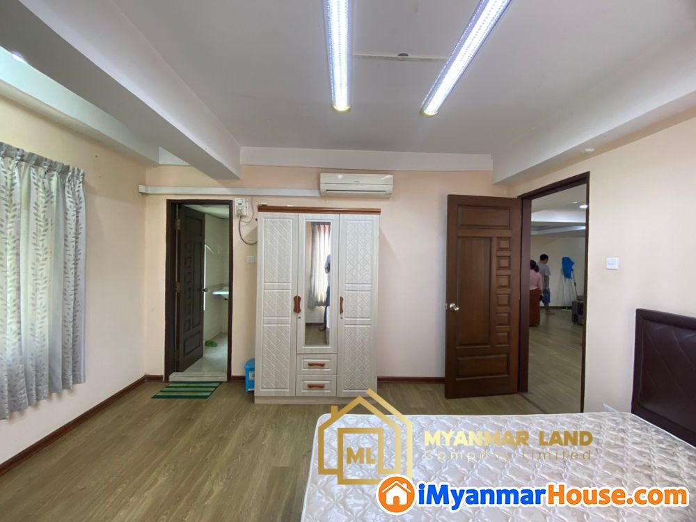 Yankin Condo - For Sale - ရန်ကင်း (Yankin) - ရန်ကုန်တိုင်းဒေသကြီး (Yangon Region) - 2,900 Lakh (Kyats) - S-11399874 | iMyanmarHouse.com
