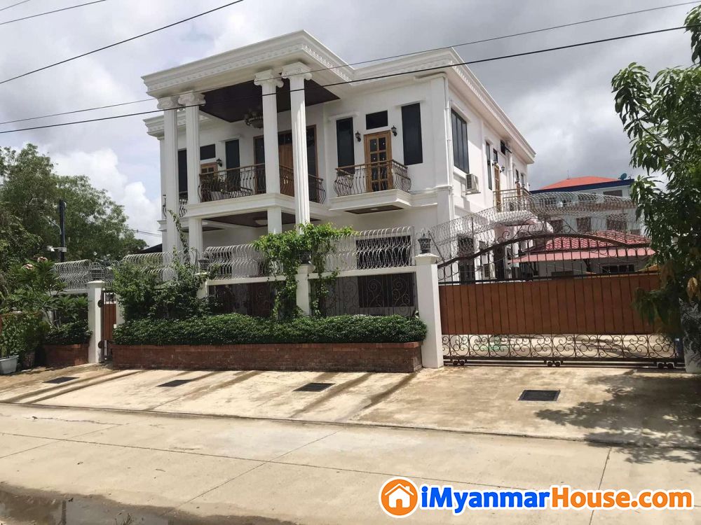 မြောက်ဒဂုံမြို့နယ် စွယ်တော်လမ်းမှာရှိတဲ့ ခန်းနားလှပတဲ့အိမ်ကြီးတစ်လုံးကို ဈေးတန်တန်လေးနှင့် ပိုင်ရှင်တိုက်ရိုက်အမြန်ရောင်းမည် 🔸 - ရောင်းရန် - ဒဂုံမြို့သစ် မြောက်ပိုင်း (Dagon Myothit (North)) - ရန်ကုန်တိုင်းဒေသကြီး (Yangon Region) - 23,000 သိန်း (ကျပ်) - S-12077689 | iMyanmarHouse.com