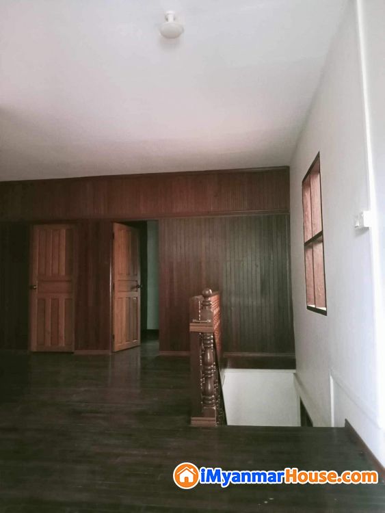 9 Mile,ဝိဇ္ဇာလမ်း လုံးချင်းအိမ် အရောင်း။ For Sale မရမ်းကုန်း