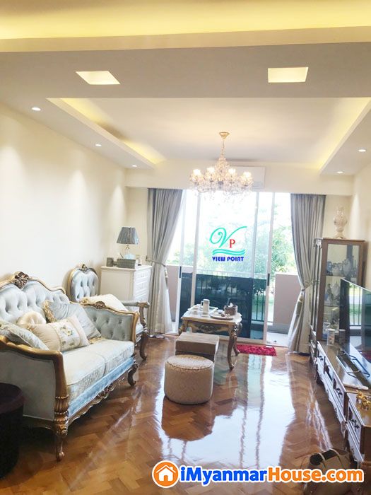 Star City Condo တြင္ (930 sqft) အက်ယ္ရွိအခန္းအျမန္ေရာင္းမည္။ ရောင်းရန