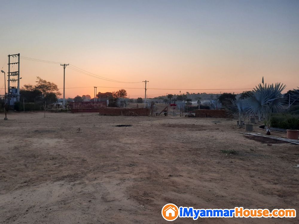 ပုဂံညောင်ဦးတွင်ဟိုတယ်လုပ်ငန်းနှင့်အပန်း​ဖြေနား​နေစခန်းလုပ်ကိုင်ရန်အထူးသင့်​​​​လျော်သောမြေကွက်ကျယ်နှင့်လုံးချင်းအိမ်ကို ဈေးတန်တန်ဖြင့်ရောင်းမည် ။ - ရောင်းရန် - ညောင်ဦး (Nyaung-U) - မန္တလေးတိုင်းဒေသကြီး (Mandalay Region) - 16,000 သိန်း (ကျပ်) - S-10285861 | iMyanmarHouse.com