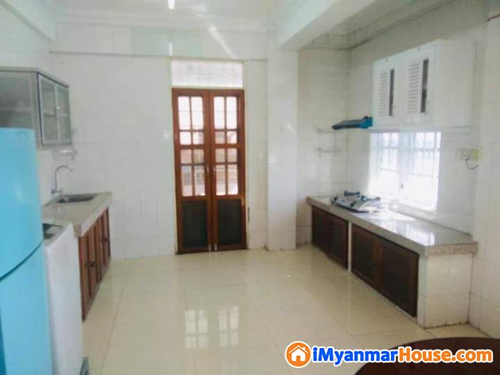 ဗဟန်းမြို့နယ် ပြည့်ဝကွန်ဒို အသင့်နေအခန်းကျယ် ရောင်းရန်ရှိပါသည် - ရောင်းရန် - ဗဟန်း (Bahan) - ရန်ကုန်တိုင်းဒေသကြီး (Yangon Region) - 3,000 သိန်း (ကျပ်) - S-9615232 | iMyanmarHouse.com