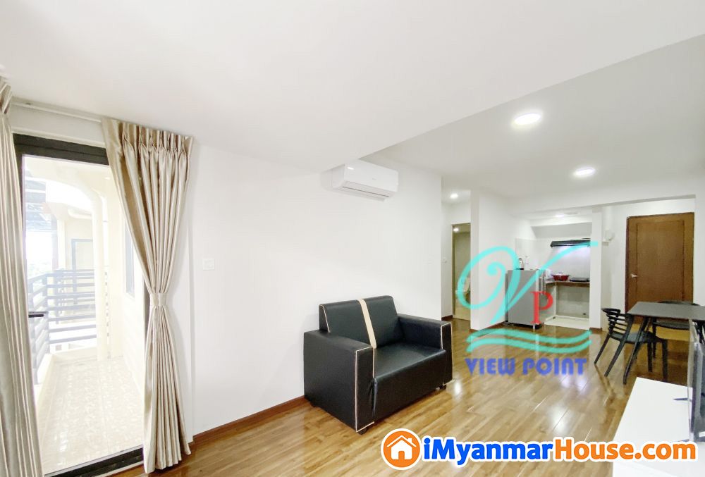 Royal Thiri Condo အက်ယ္ (610sqft)ရွိေသာ ကြန္ဒိုအခန္းေရာင္းမည္။ - ရောင်းရန် - အင်းစိန် (Insein) - ရန်ကုန်တိုင်းဒေသကြီး (Yangon Region) - 950 သိန်း (ကျပ်) - S-9615750 | iMyanmarHouse.com