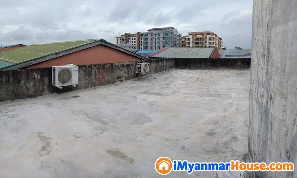 လှ်ိုင်မြို့နယ် သီရိမြိုင်အခန်းကျယ် ရောင်းရန်ရှိသည် - ရောင်းရန် - လှိုင် (Hlaing) - ရန်ကုန်တိုင်းဒေသကြီး (Yangon Region) - 530 သိန်း (ကျပ်) - S-10330049 | iMyanmarHouse.com