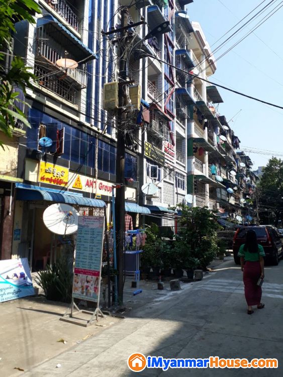 တာမွေ ကျောက်မြောင်းတွင် တိုက်ခန်းရောင်းရန်ရှိပါသည်။ - ရောင်းရန် - တာမွေ (Tamwe) - ရန်ကုန်တိုင်းဒေသကြီး (Yangon Region) - 475 သိန်း (ကျပ်) - S-9638758 | iMyanmarHouse.com