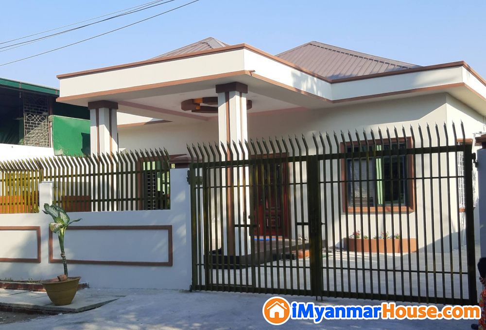 တောင်24ရပ်ပွက်ကဒဇိုင်းလှလှအိမ်လေးရောင်းပေးမှာပါ - ရောင်းရန် - ဒဂုံမြို့သစ် တောင်ပိုင်း (Dagon Myothit (South)) - ရန်ကုန်တိုင်းဒေသကြီး (Yangon Region) - 1,900 သိန်း (ကျပ်) - S-9841826 | iMyanmarHouse.com