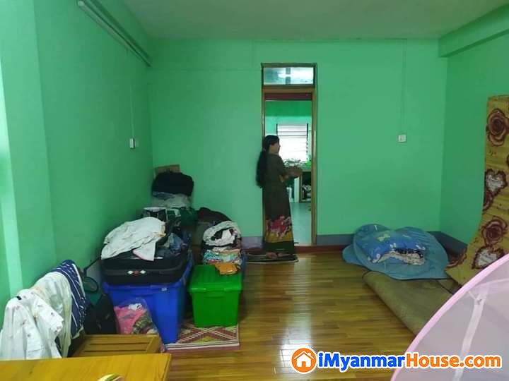 ပုဇွန်တောင်၊ရေကျော်city markရှေ့ဈေးတန်တိုက်ခန်းအရောင်း - ရောင်းရန် - ပုဇွန်တောင် (Pazundaung) - ရန်ကုန်တိုင်းဒေသကြီး (Yangon Region) - 380 သိန်း (ကျပ်) - S-9972379 | iMyanmarHouse.com