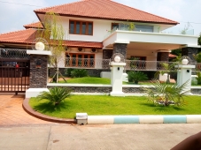 Mother House Real Estate
